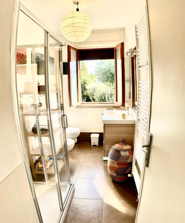 A Casa Di Rocco With Air Condition, Wifi And Private Parking Lucca Exterior foto